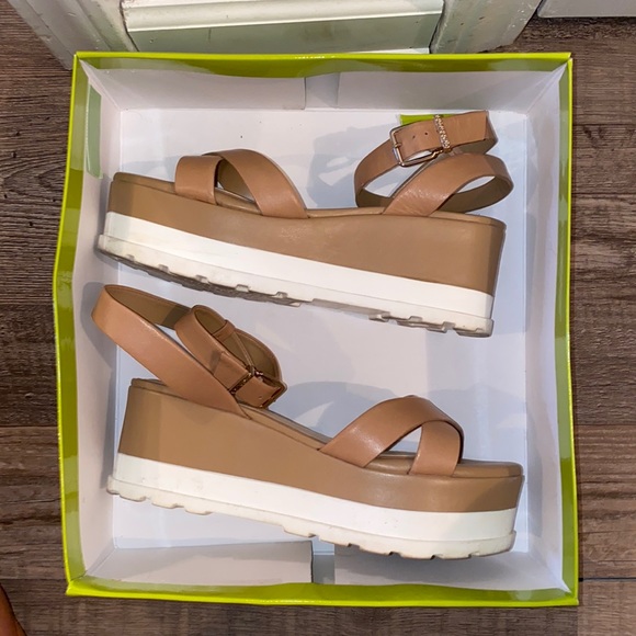 Gianni Bini Shoes - Gianni Bini Platform Sandals